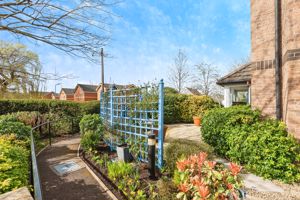 GARDENS- click for photo gallery